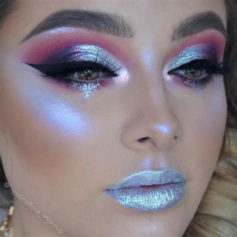 The Craziest Instagram Beauty Trends That Will Make Your Day