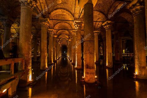 Estambul Turquía de marzo de Basilica Cistern es la cisterna subterránea más grande