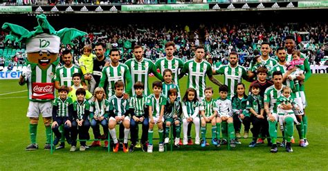 Equipos De FÚtbol Real Betis BalompiÉ Contra Celta De Vigo 04122016