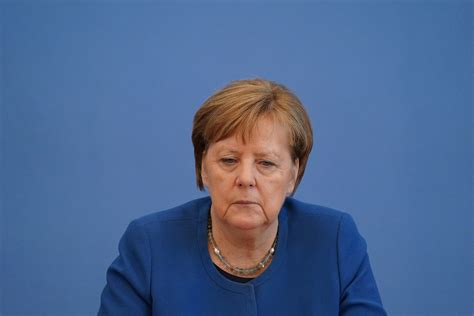 Angela Merkel 60 70 Of The Population Will Be Infected News