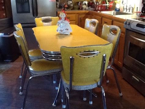 Vintage Yellow Chrome And Formica Spartan Table And Chairs Retro