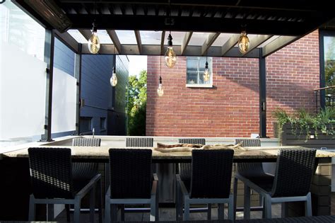 Roof is not subject to once the roofer confirms that your roof is, in fact, strong enough to support a rooftop deck you will need to contact the contractor who will implement. Rooftop Deck And Lounge Space In The Heart Of Chicago