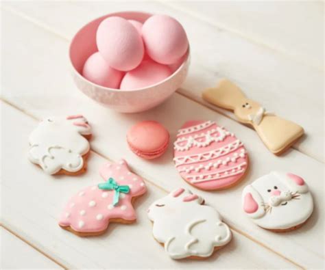 Iced Easter Biscuits Recipe