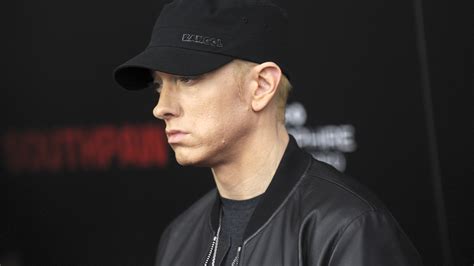 2560x1440 Resolution Eminem Rapper Singer 1440p Resolution Wallpaper
