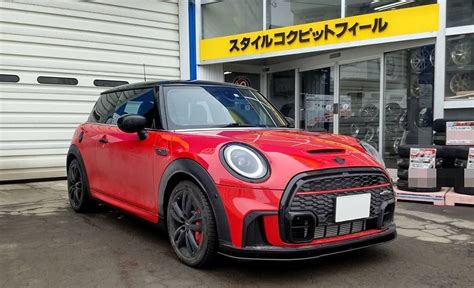 Ac Schnitzer（エーシーシュニッツァー）フロントリップスポイラー 取付け作業 Mini F56 John Cooper