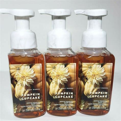 Bath And Body Works Gentle Foaming Hand Soap Pumpkin Cupcake Lot Of 3 New