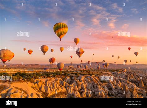 Göreme Cappadocia Turkey October 7 2019 Hot Air Balloons Filled