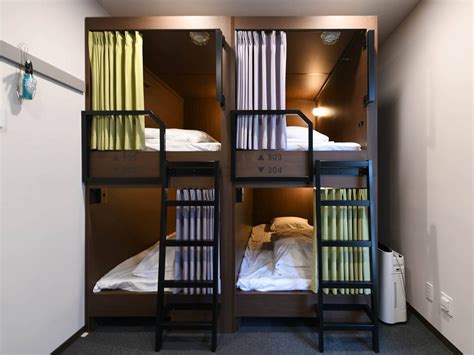 Stylish Japanese Capsule Bunk Beds At Hostel Grids Kyoto Hostels Hotels Japan Kyoto Travel