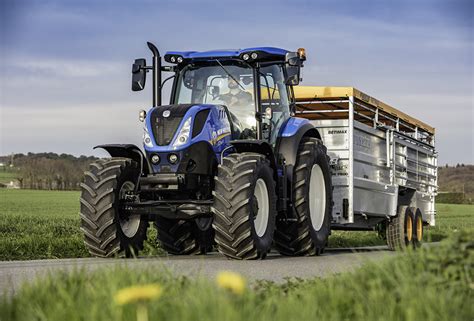 Agritoy l c n on twitter. Landtechnik Villach - New Holland Traktor Serie T7
