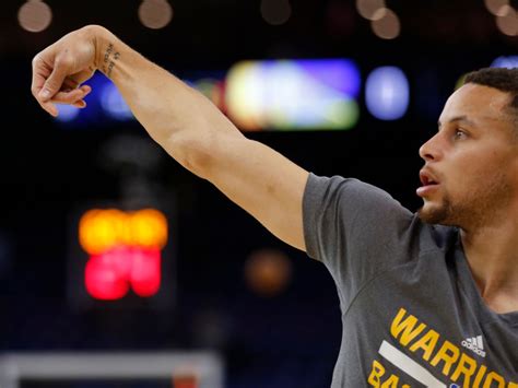 Stephen curry reportedly celebrated the warriors' second nba title in three years with a new piece of ink. Bí ẩn đằng sau những hình xăm trên người Stephen Curry