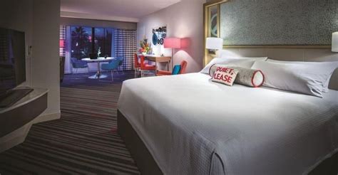 hard rock hotel universal orlando rooms  suites