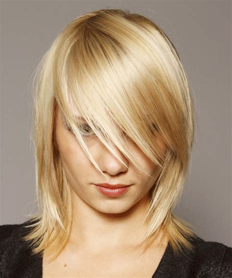 medium straight light blonde hairstyle hairstyles