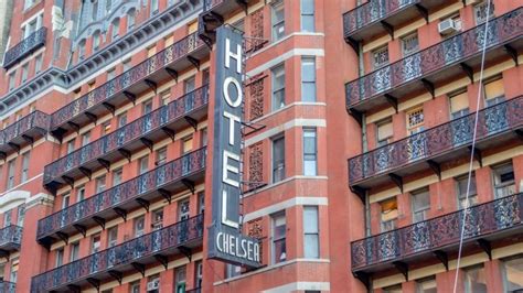 The Chelsea Hotel In Nyc Is Finally Reopening After 11 Years Of