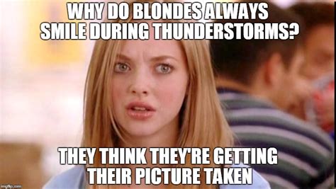 Dunb Blonde Hot Boobs Ass