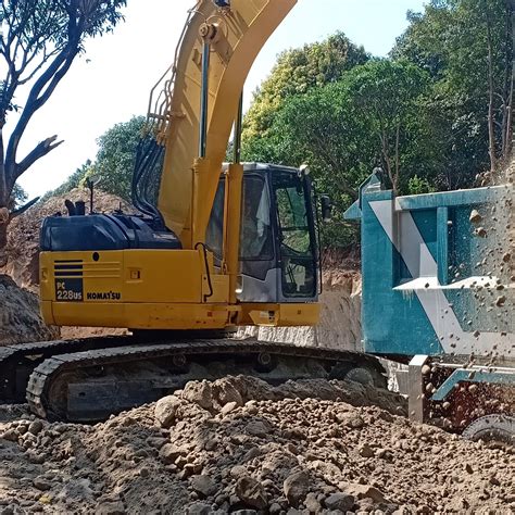 Looking for hiring even heavy equipment