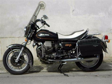 There's a wind that blows off of lake como, home of moto guzzi motorcycles in italy since 1921. Moto Guzzi California 2 - MOTO D'EPOCA - Sicilia ...