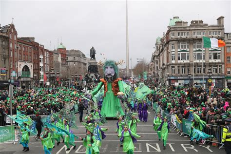 Patrick's day used to be a dry holiday in ireland—and its signature color used to be blue. Dublin St Patrick's Day Parade 2019 city centre road ...