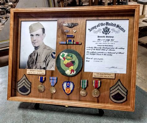 Pin by Greg Seitz on Military Shadow Boxes | Military shadow box, Shadow boxes, Shadow