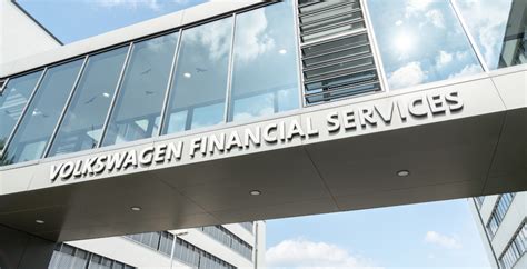 Even though classic automobile financing is still part of the core business of volkswagen financial services, the range of other services provided has expanded. Finanzierungen: VW FS, Vonovia, E.on - FINANCE Magazin