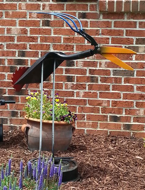 Welded Shovel Bird Metal Art Welded Metal Yard Art Scrap Metal Art