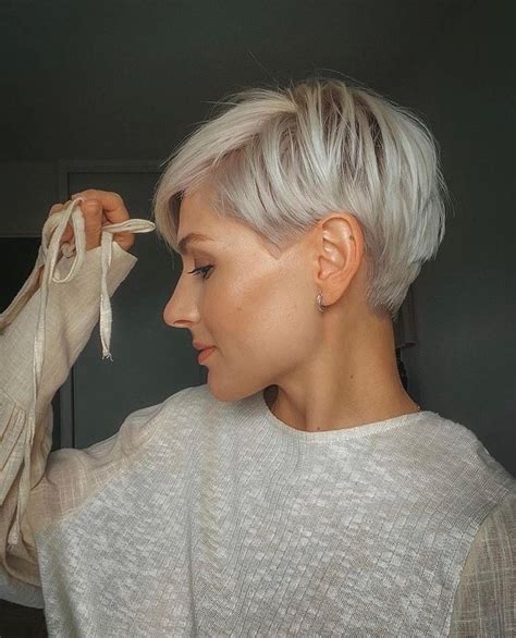 10 Stylish Casual And Easy Short Hairstyles For Women Short Hair 2020
