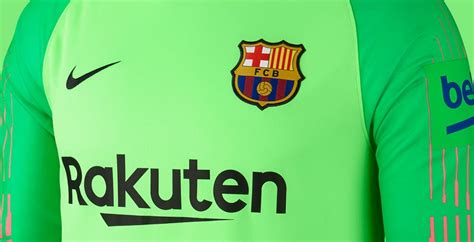 Ugly Box For The Beko Logo 3 Fc Barcelona 18 19 Goalkeeper Kits
