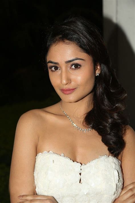 Tidha Chowdary Tridha Choudhury 19158 Hot Sex Picture