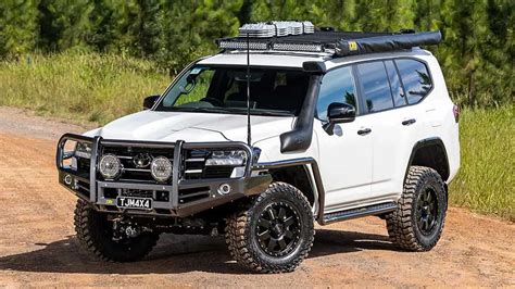 Tuner Builds Beefy Toyota Land Cruiser For Tough Off Road Adventures