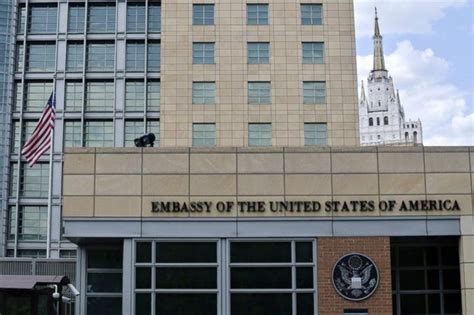 Russia Kicks Out 755 Us Embassy Staff
