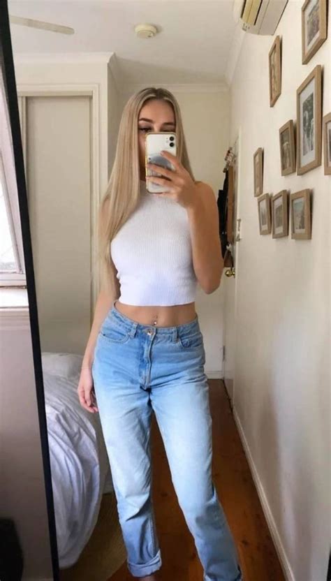 Hot Girls Mirror Selfies Thblog