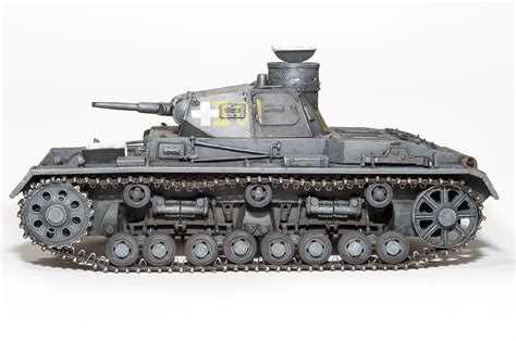 ドイツ戦車 Pzkpfwiii Ausf D B Ww Ii 軍用ミニチュアミニチュア 35213 ギフ包装