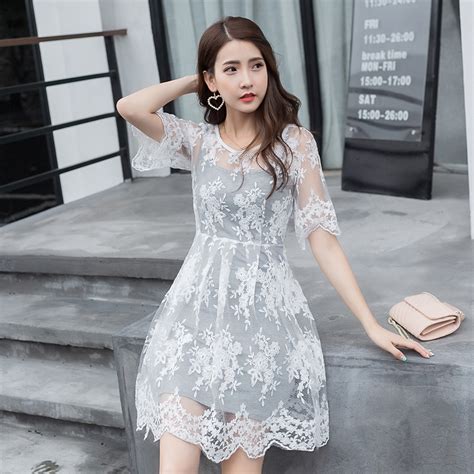 Lace Dress Female 2019 Summer New Temperament Embroidered Sling Two Piece French Minority White