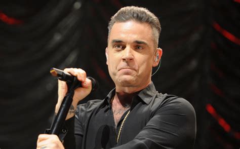 Robbie Williams Reveals He Will Be Playing Himself In Upcoming Biopic
