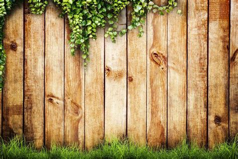A fence differs from a wall. Building Better Fences | Austin Fence Company | Discount ...