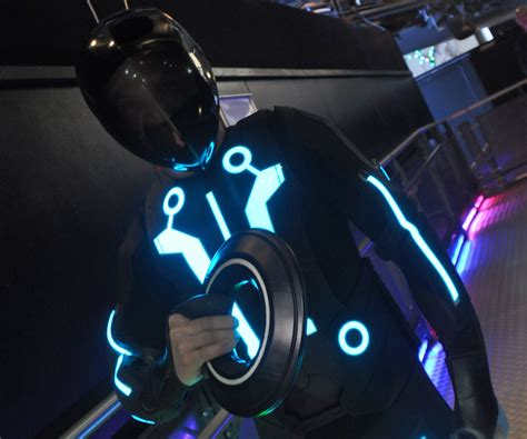 Tron Legacy Sam Light Suit 8 Steps With Pictures Instructables