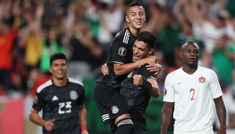 Mexico continued to push for the opening goal and a surging run from jesus corona in the canada area shortly before halftime led to a foul and a penalty. México vs. Canadá: ver resultado, resumen y goles por Copa ...