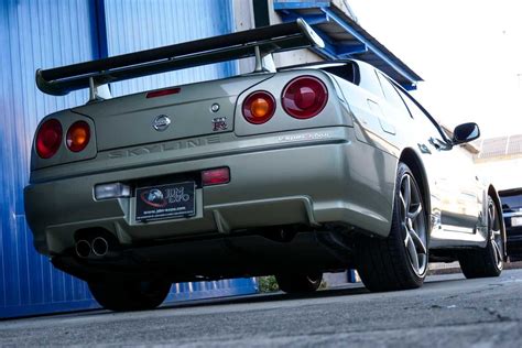 Nissan Skyline Gtr V Spec 2 Nur For Sale Very Low Mileage Buy Jdm Cars