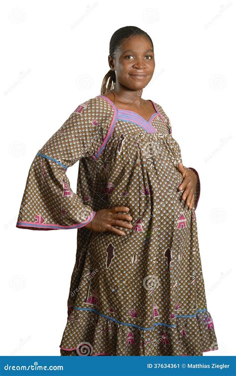 mujer africana embarazada en ropa tradicional imagen de archivo imagen 37634361