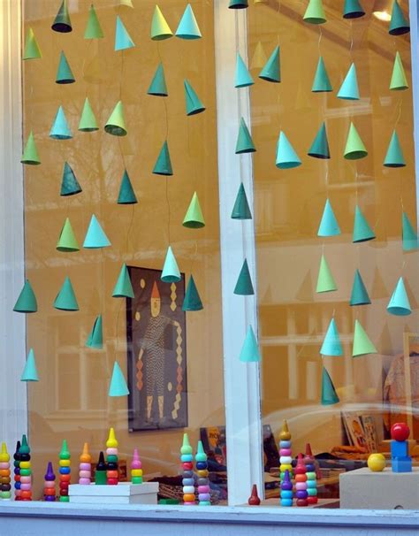 Cara Membuat Hiasan Jendela Kelas Dari Kertas Origami