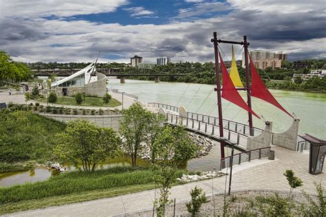 Mobilya / ev gereçleri mağazası. Pin on Saskatoon