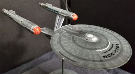 Uss Enterprise From Star Trek Discovery 12500 Scale Scale Model Addict