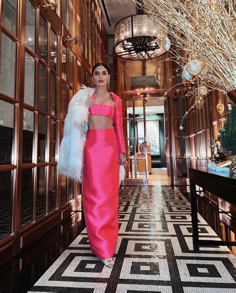 Look Lovi Poe S Sultry Hubadera Dresses For The Omega Event In London Preview Ph
