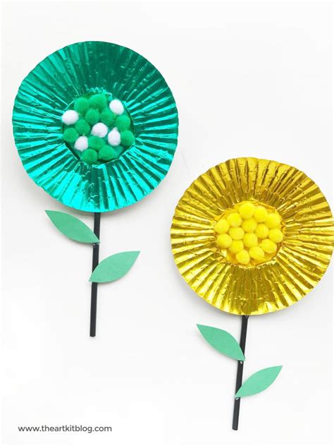 15 Adorable Flower Crafts For Kids The Art Kit