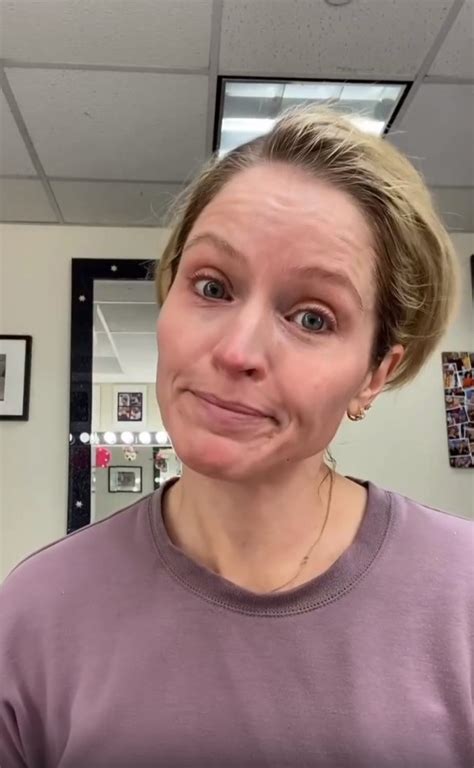 the view s sara haines shows off real skin as she goes makeup free in new behind the scenes