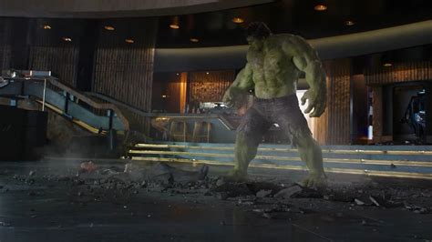 Hulk Vs Loki Hulk Smashing Loki 60fps The Avengers 2012 Youtube