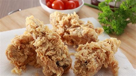 Banyak bisnis makanan ringan yang dulunya berawal dari usaha rumahan kini sudah sukses jadi pebisnis kaya. Brilio Tips Jenis Tepung Untuk Ayam Kfc : Resep Ayam Kfc ...