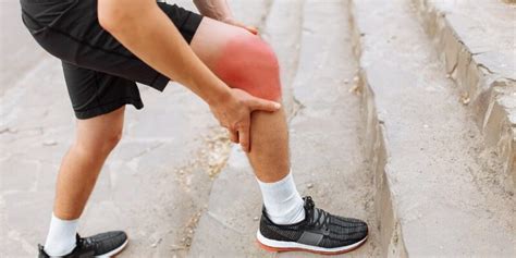 6 Common Causes Of A Swollen Knee The Orthopedic Clinic