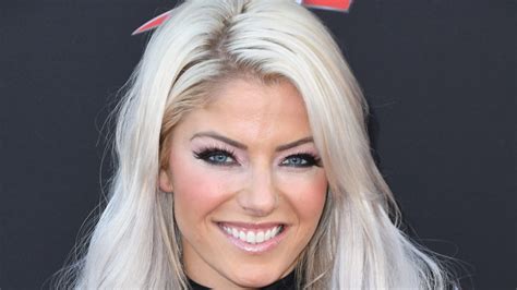 Wwe Star Alexa Bliss Blasts Twitter Over Fake Accounts This Ones On You Now