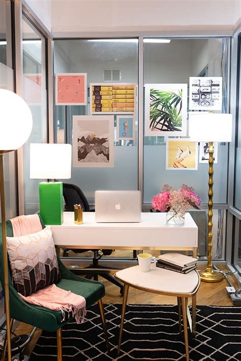 30 Small Office Decorating Ideas For Work