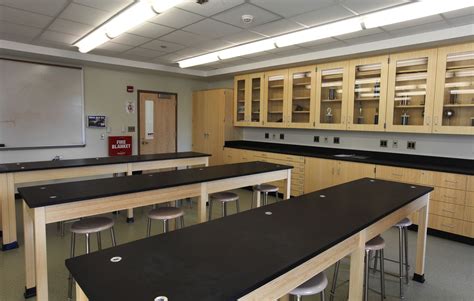 High School Science Lab Design